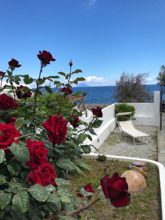 B&B La Goletta Di Salina Santa Marina Salina Exteriör bild